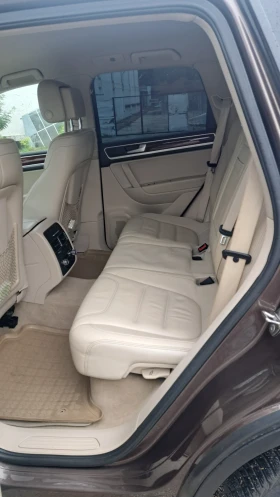 VW Touareg 3.0TDI 4 ? 4 Exclusive R-line FULL LED 8-speed | Mobile.bg    16