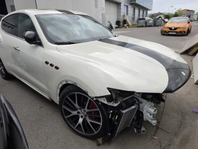 ������ Maserati Levante