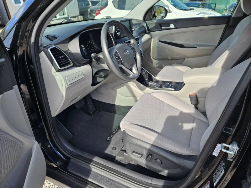 Hyundai Tucson 2.4i 181k.c., снимка 7 - Автомобили и джипове - 47607467