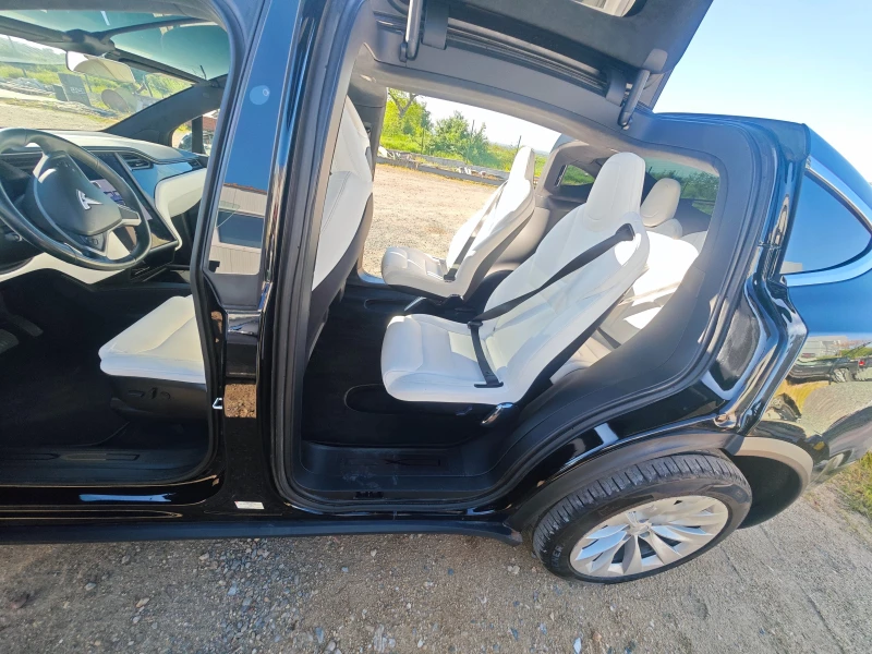 Tesla Model X Long Range 2020 - НАЛИЧНА, снимка 11 - Автомобили и джипове - 50333080