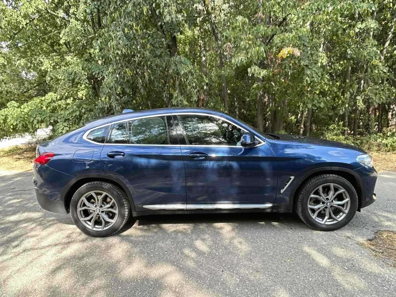 BMW X4 KEYLESS, PANORAMA, 4x4 , КОЖА, ПОДГРЕВ, снимка 4 - Автомобили и джипове - 51745930