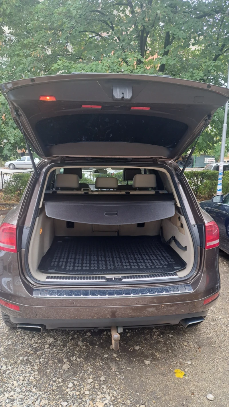 VW Touareg 3.0TDI 4X 4Exclusive R-line ПРОМОЦИЯ до края на го, снимка 6 - Автомобили и джипове - 51948888