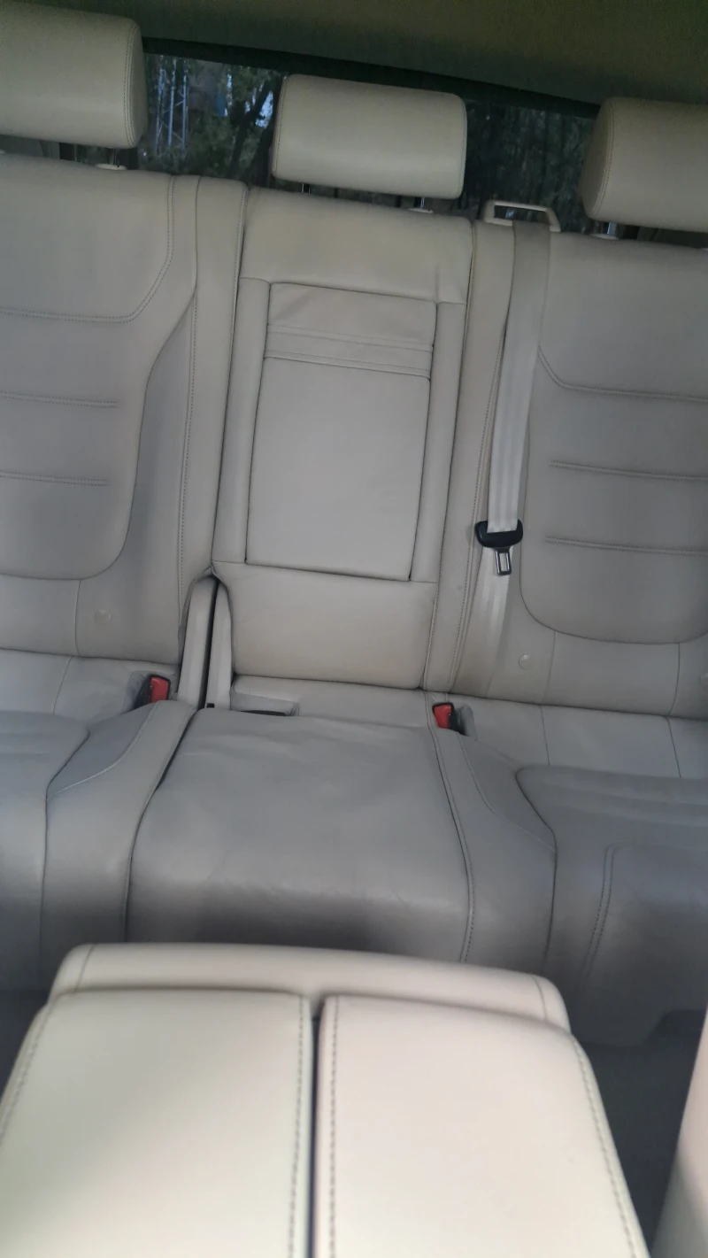 VW Touareg 3.0TDI 4X 4Exclusive R-line ПРОМОЦИЯ до края на го, снимка 15 - Автомобили и джипове - 51948888