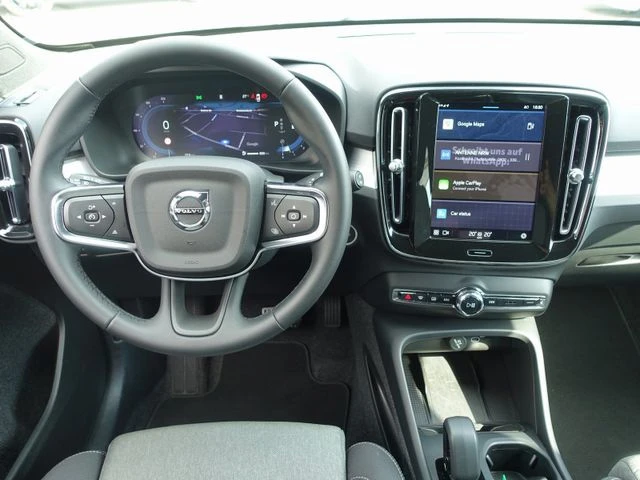 Volvo XC40 Core B3 Mild-Hybrid - изображение 6