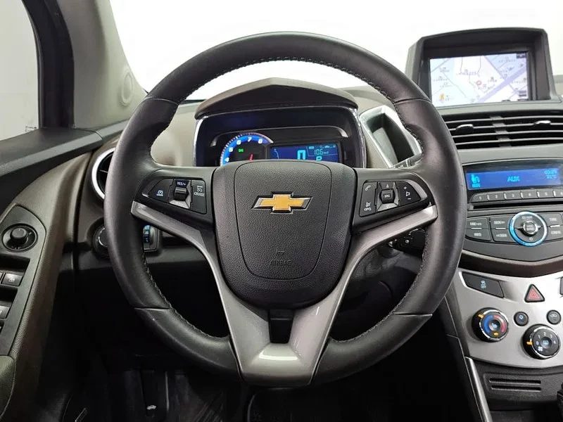 Chevrolet Trax 1.4, снимка 14 - Автомобили и джипове - 54330249