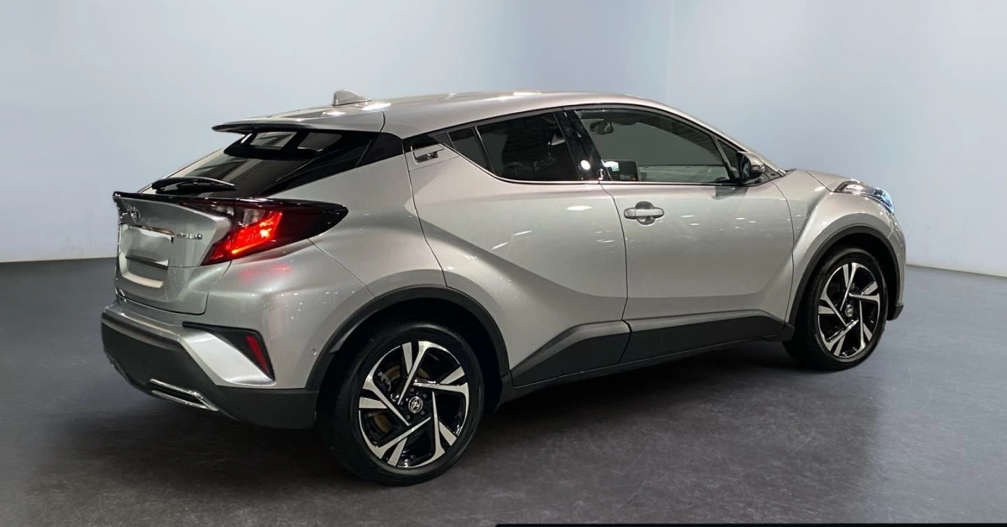 Toyota C-HR  C-HR 2.0 Hybrid Team D * LED* ACC* CarPlay* CAM*  - изображение 3