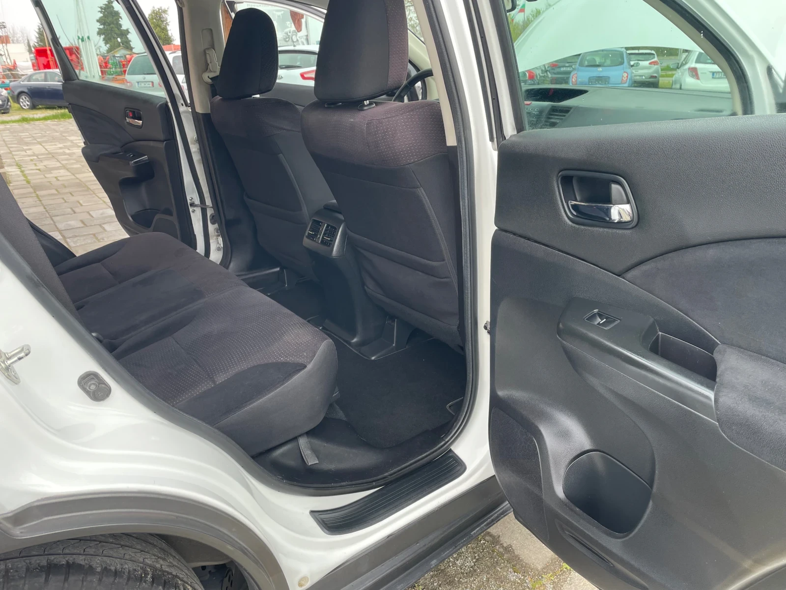 Honda Cr-v 2.2I-DTEC.150К, снимка 9 - Автомобили и джипове - 54204733