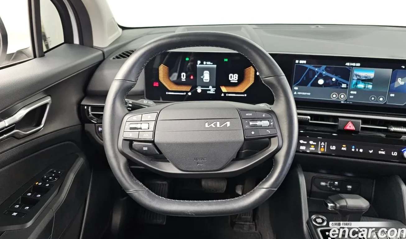 Kia Sportage, снимка 6 - Автомобили и джипове - 54493721