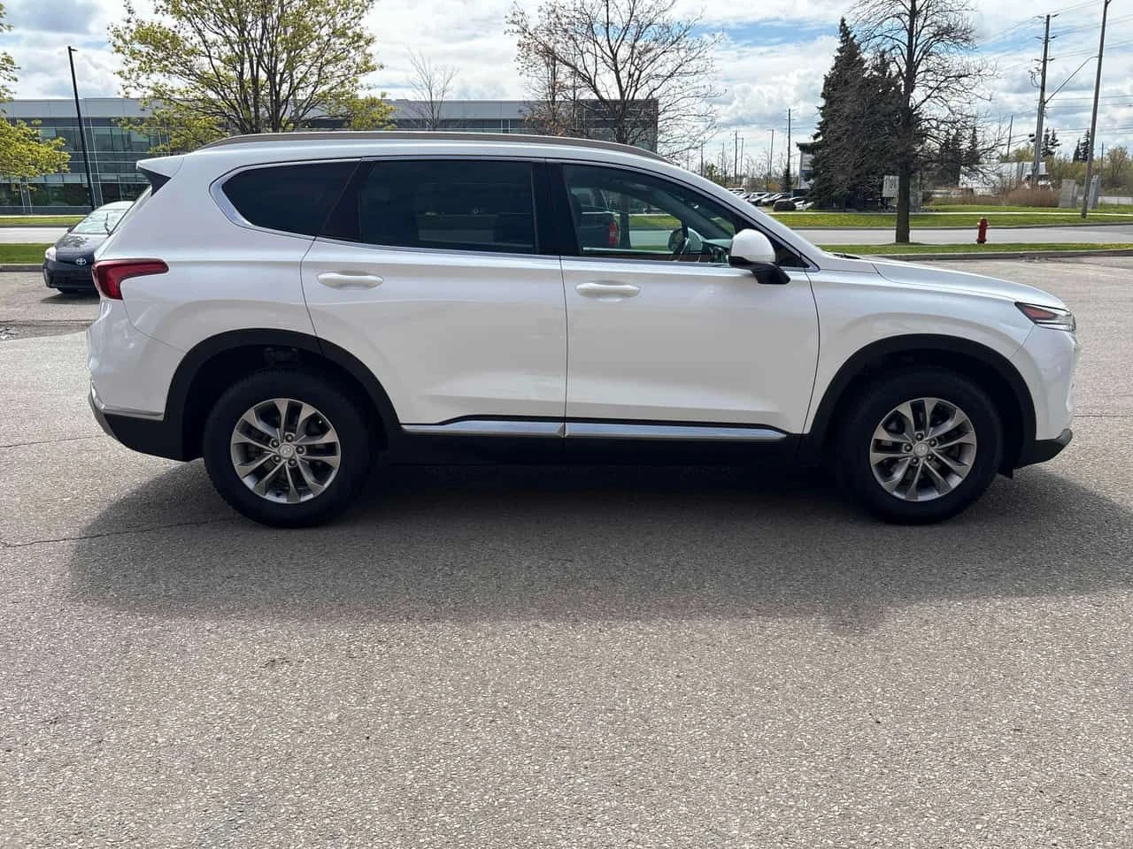 Hyundai Santa fe * Essential * CARFAX * ЦЕНА ДО БГ, снимка 4 - Автомобили и джипове - 54628480