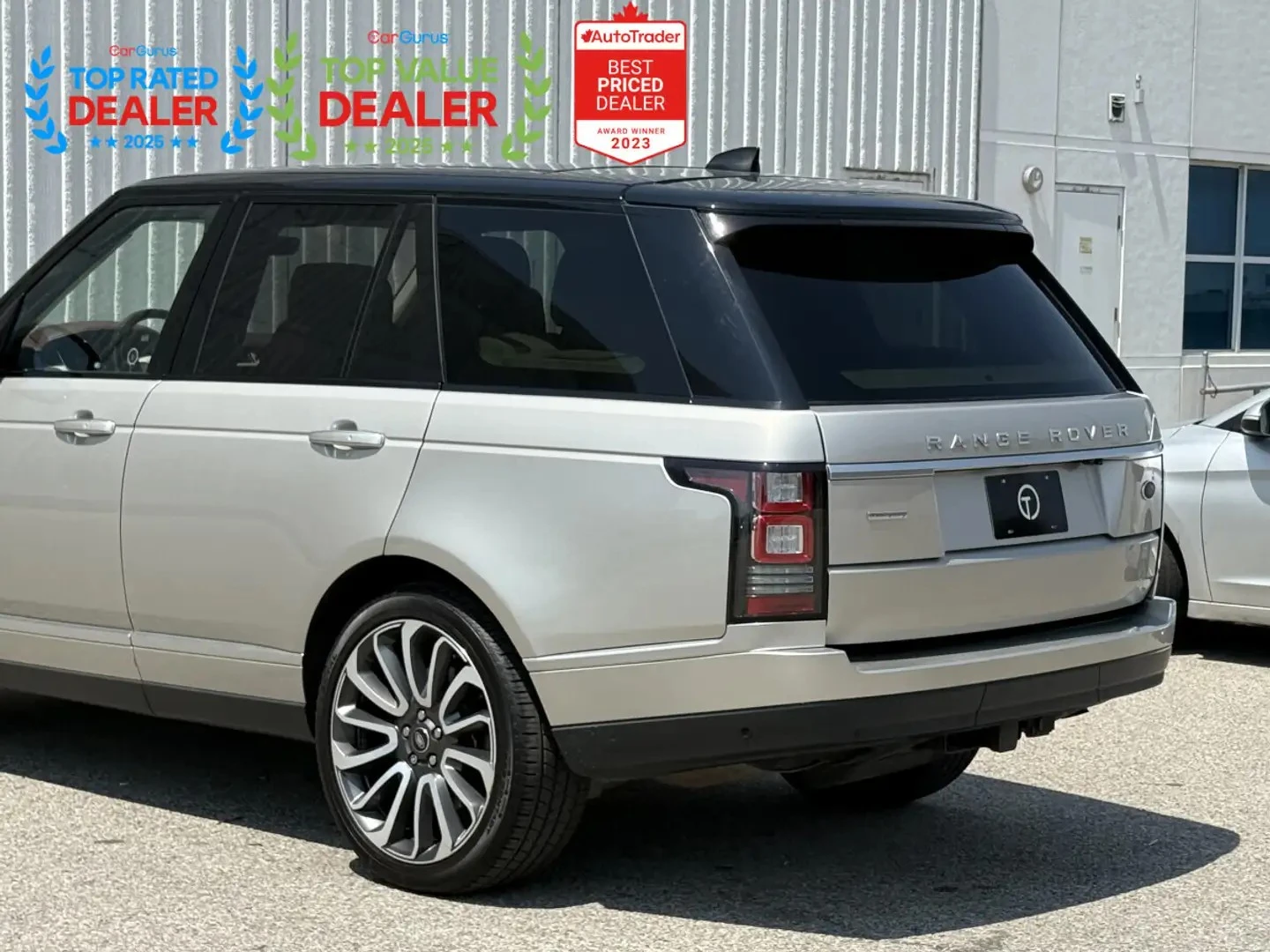 Land Rover Range rover AUTOBIOGRAPHY* 360* HUD* ОБДУХ* МАСАЖ* ПАНО, снимка 3 - Автомобили и джипове - 55444642