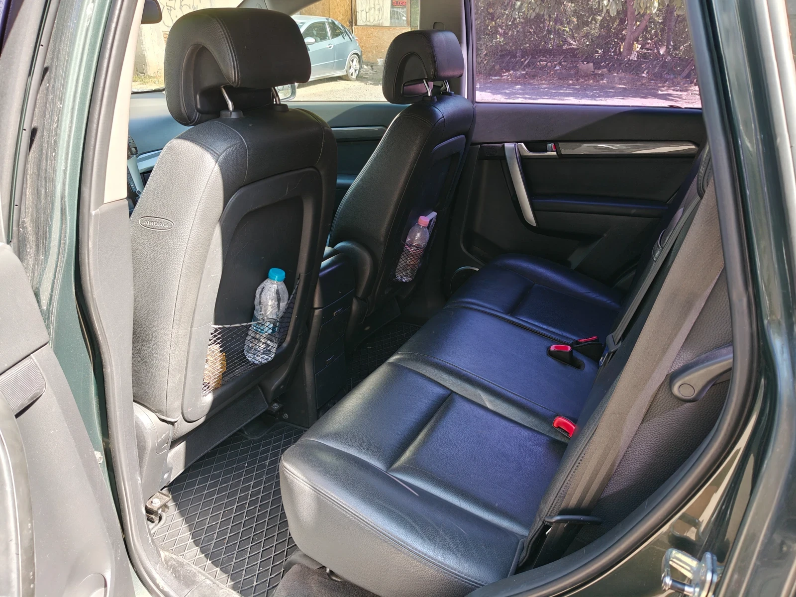 Chevrolet Captiva 2.0 VCDI 4x4 кожа навигация, снимка 7 - Автомобили и джипове - 55510986