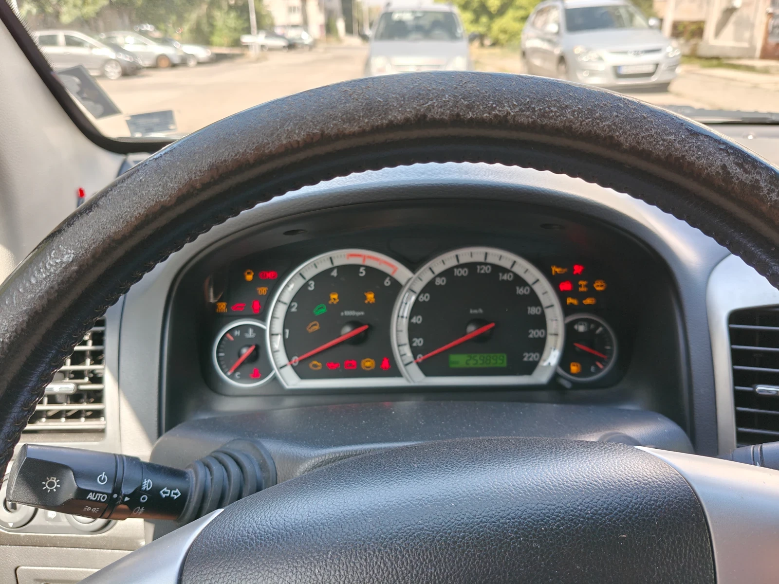 Chevrolet Captiva 2.0 VCDI 4x4 кожа навигация, снимка 9 - Автомобили и джипове - 55510986