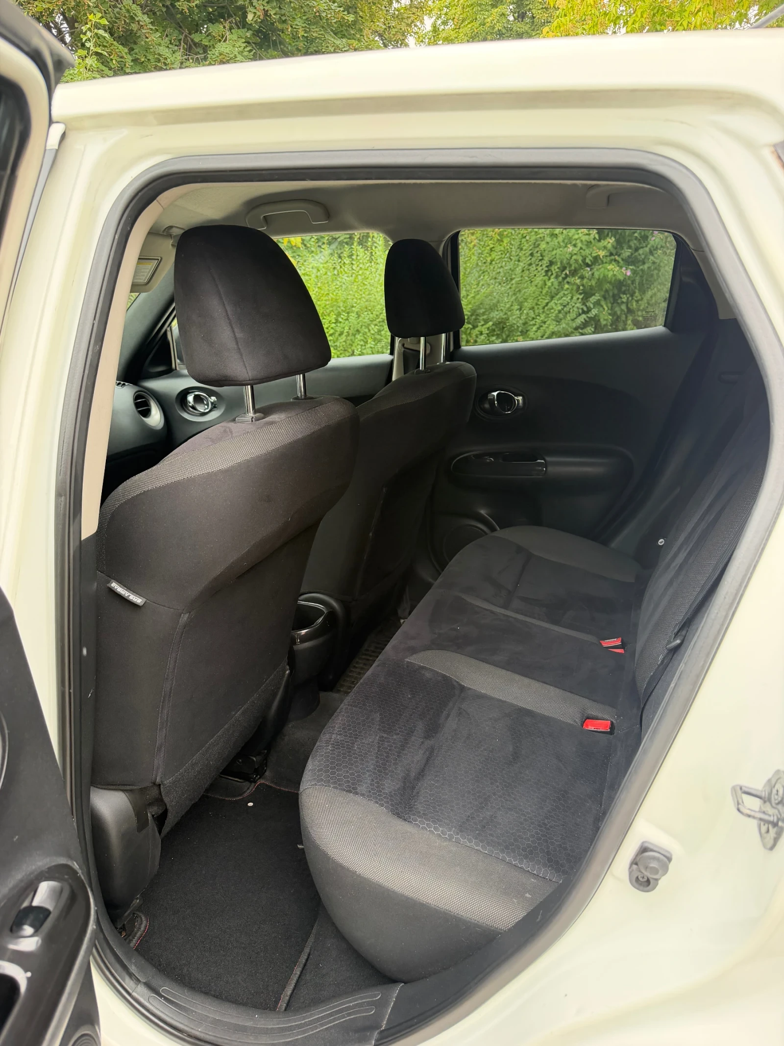 Nissan Juke * TOP* КАМЕРА* 1.5DCI* , снимка 14 - Автомобили и джипове - 56233198