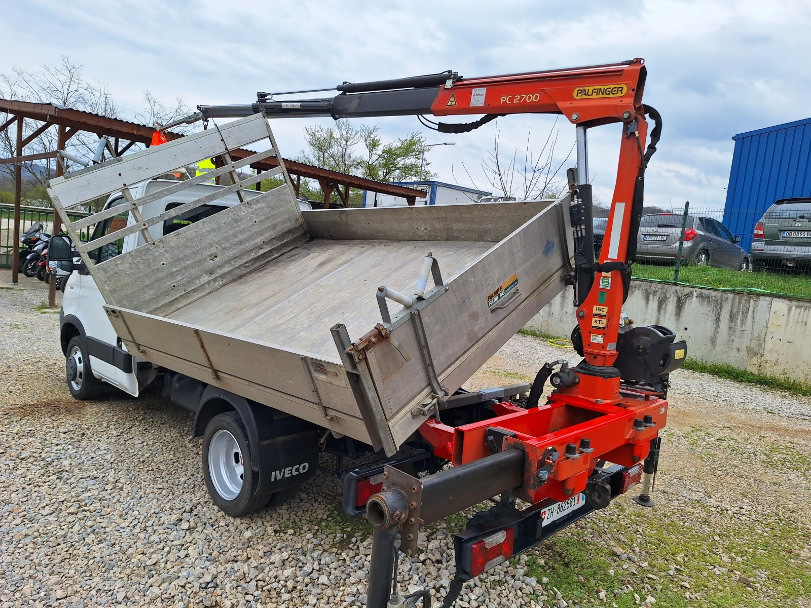 Iveco 35c15 до3, 5т.САМОСВАЛ С КРАН 1.7т ШВЕЙЦАРИЯ.6.m.стрела - изображение 6
