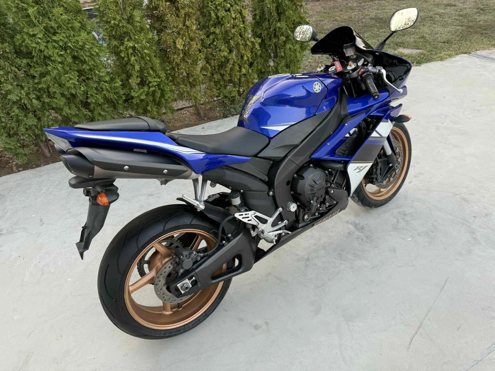 Yamaha YZF-R1  - изображение 4