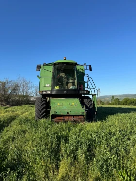      John Deere 2064