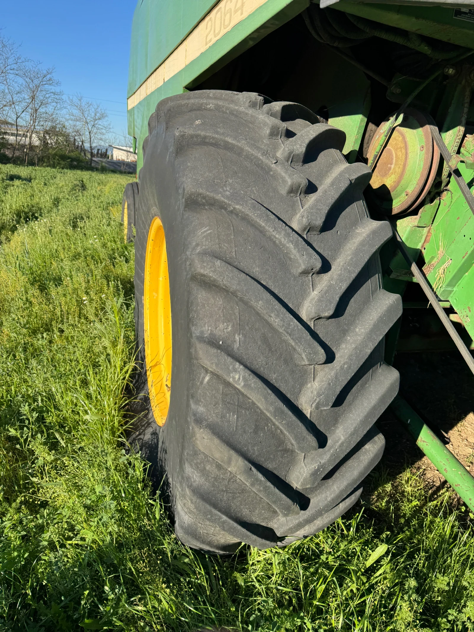 Комбайн John Deere 2064 - изображение 3