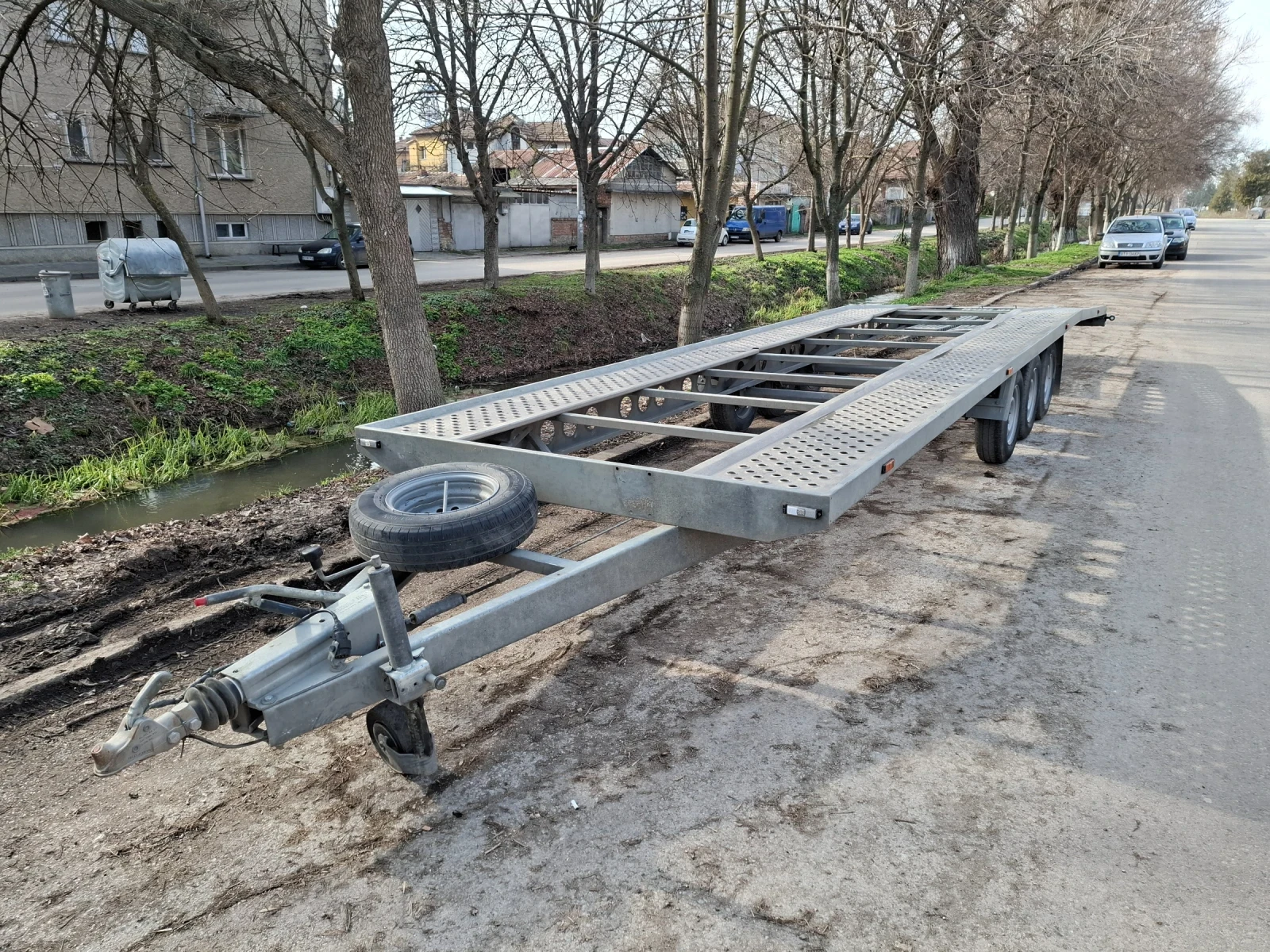 За автомобил Agados Taurus X3