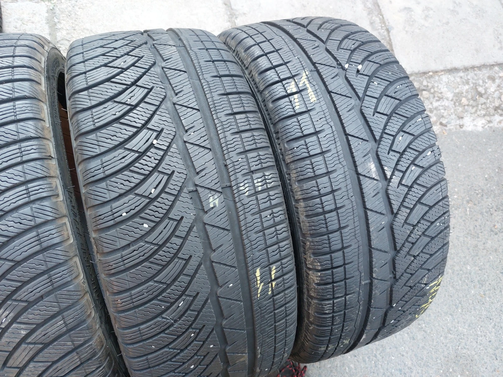  225/40R18 | Mobile.bg   3