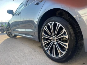 Toyota Corolla Luxury , снимка 17