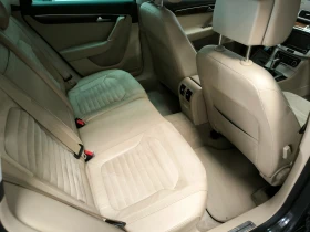VW Passat 2, 0-170к.с.АВТОМАТ, НАВИ, КОЖА+ НАПА, ХАЙЛАИН, EB | Auto.bg — изображение 12