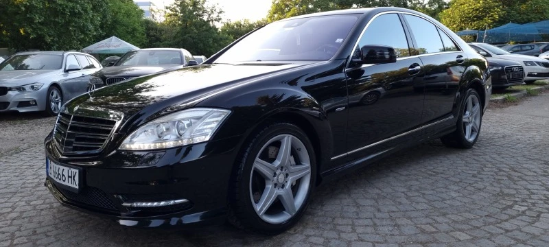 Mercedes-Benz S 500 * V8* AMG* 4MATIC* FACELIFT* МАСАЖ* HARMAN&KARDON, снимка 1 - Автомобили и джипове - 41067755