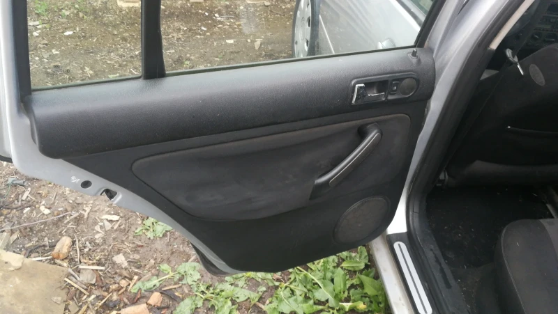 VW Golf Само на части, снимка 10 - Автомобили и джипове - 43549118