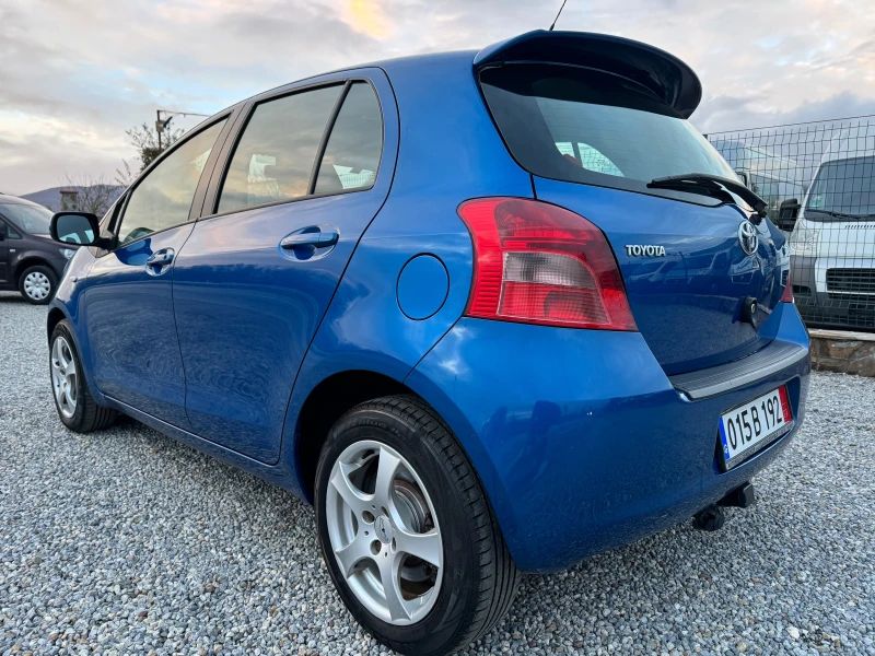 Toyota Yaris 1.3i* Автоматик* Климатик* Германия* Оригинал* 87к, снимка 16 - Автомобили и джипове - 47982343