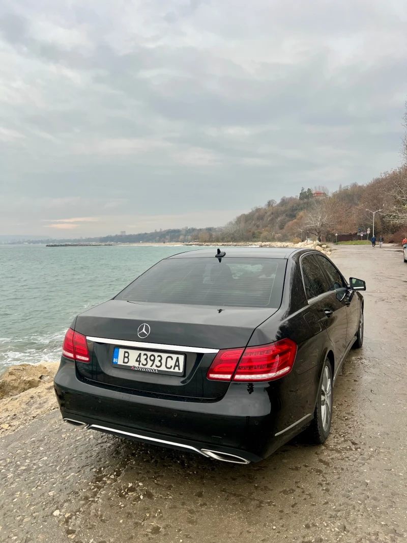 Mercedes-Benz E 220 7G* Avantgarde, снимка 3 - Автомобили и джипове - 48257075