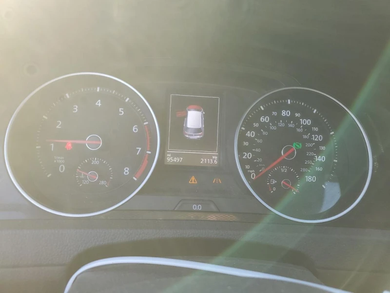 VW Golf GTI S* Keyless* Подгрев* Кожа* Шибидах* , снимка 9 - Автомобили и джипове - 48408195