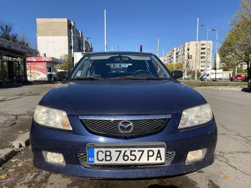 Mazda 323, снимка 3 - Автомобили и джипове - 52477301