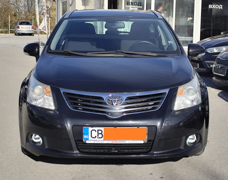 Toyota Avensis 2.0i* АВТОМАТИК* NAVI* LED* , снимка 2 - Автомобили и джипове - 52494104