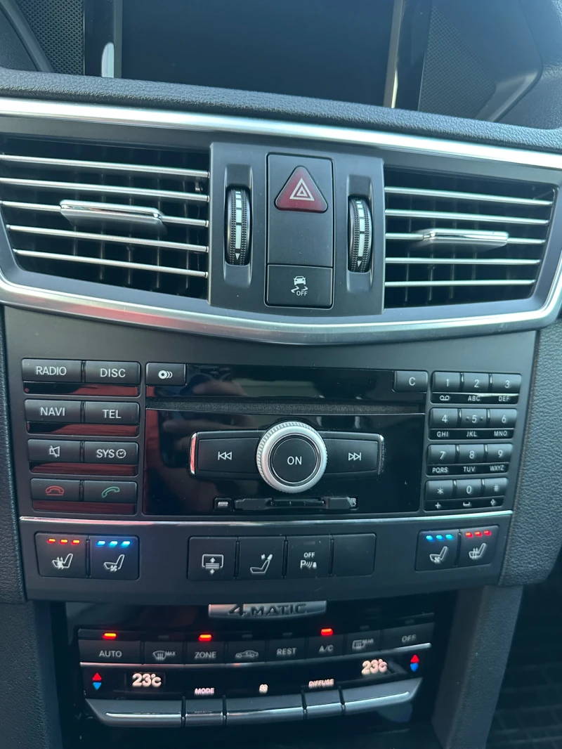 Mercedes-Benz E 350, снимка 12 - Автомобили и джипове - 52997763