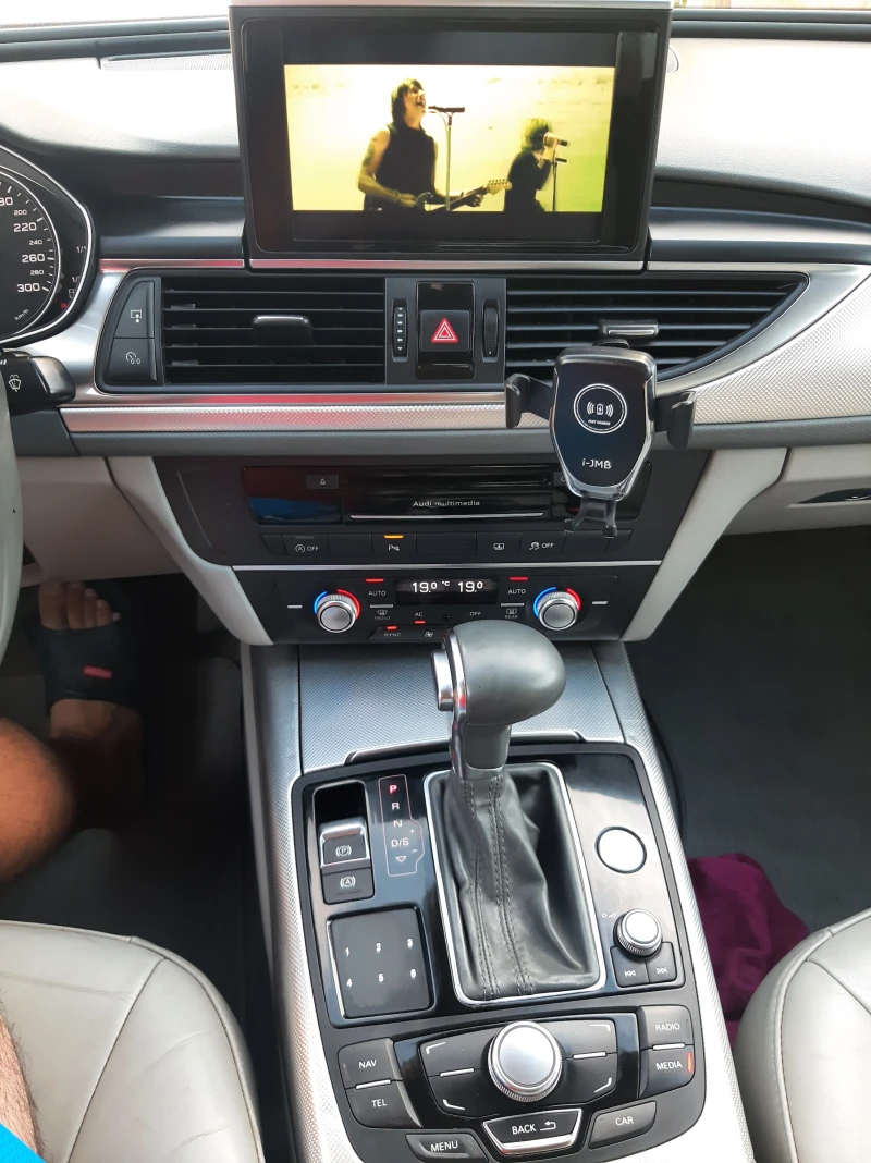 Audi A6, снимка 10 - Автомобили и джипове - 53137734