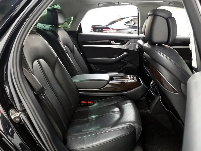 Audi A8 4.2 TDI QUATTRO, снимка 11 - Автомобили и джипове - 55096366
