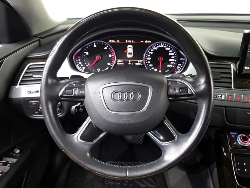 Audi A8 4.2 TDI QUATTRO, снимка 13 - Автомобили и джипове - 55096366