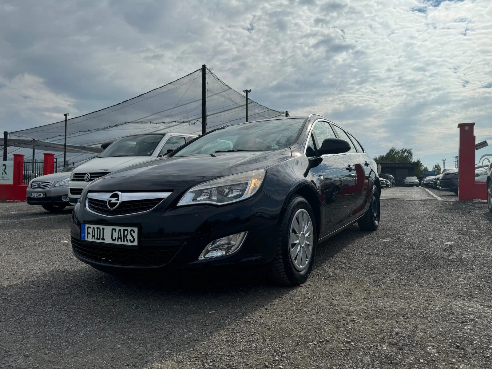 Opel Astra 1.7CDTI* ТОП СЪСТОЯНИЕ* СОБСТВЕН ЛИЗИНГ*  - [1] 