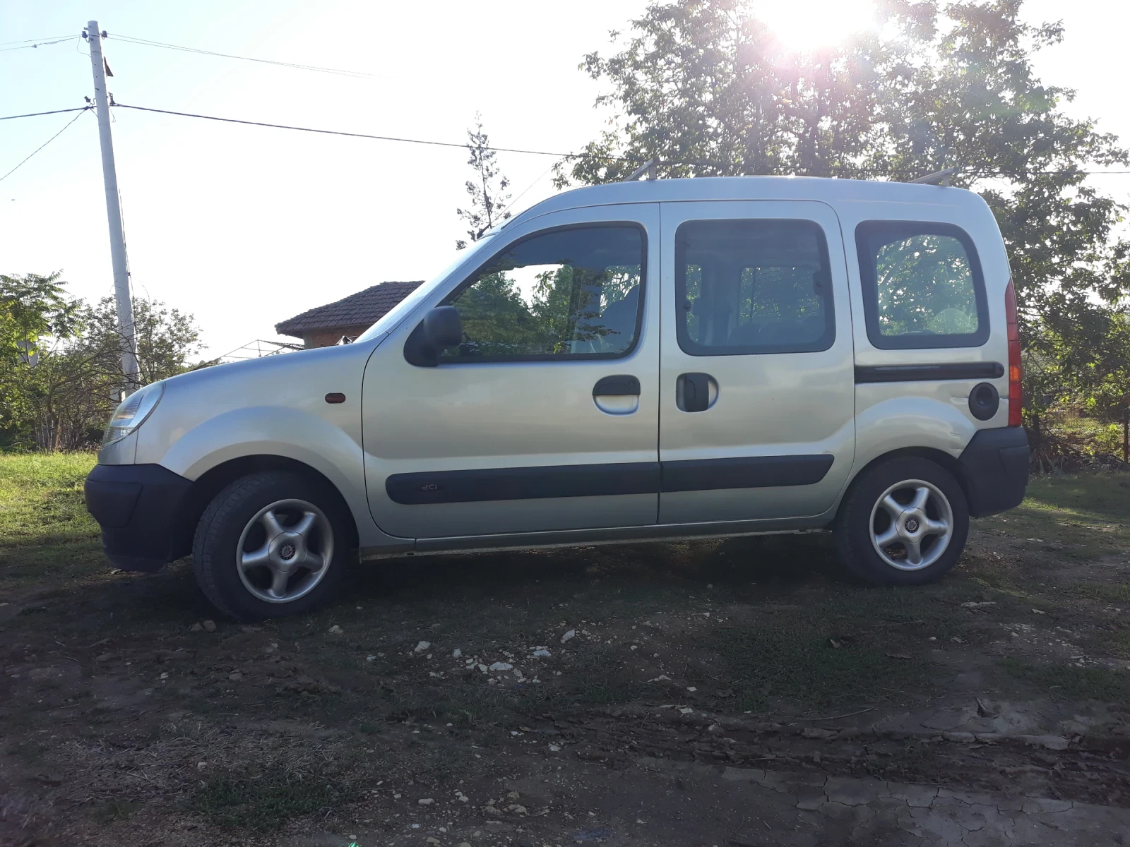 Renault Kangoo  - изображение 4