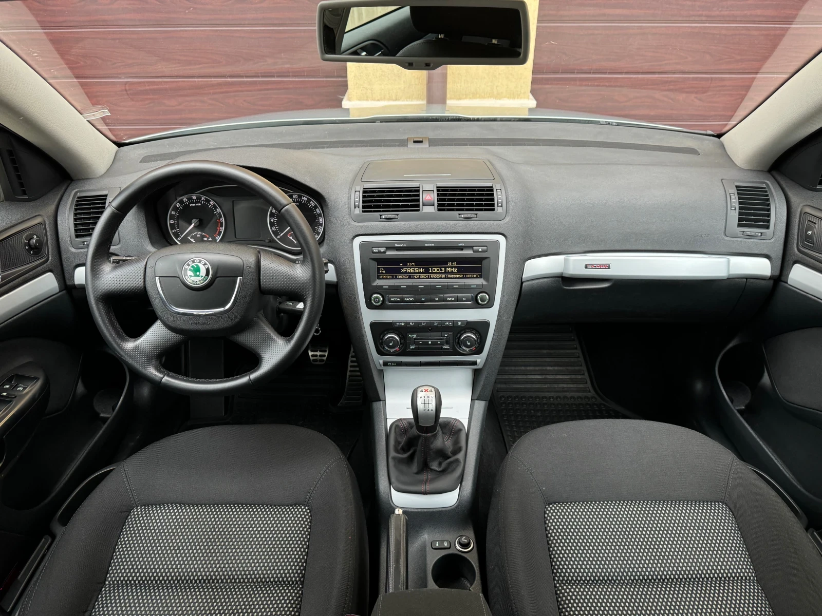 Skoda Octavia SCOUT 4X4 2.0TDI-140ps.   ! | Mobile.bg   11