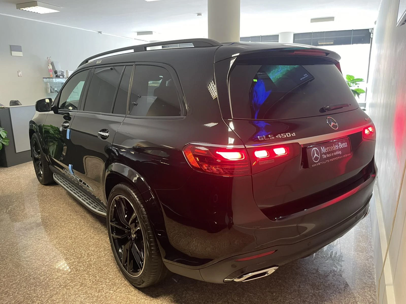 Mercedes-Benz GLS 450 d 4Matic New = MGT Conf= AMG Ultimate Гаранция - изображение 3
