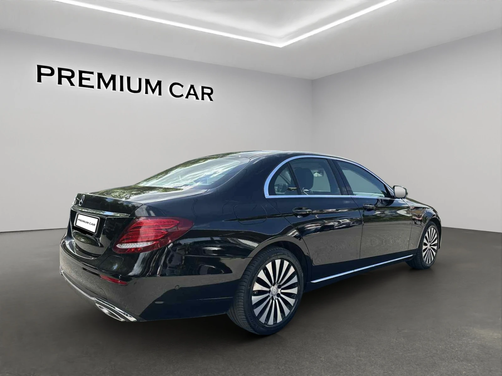 Mercedes-Benz E 300 e Plug-in Hybrid - изображение 7