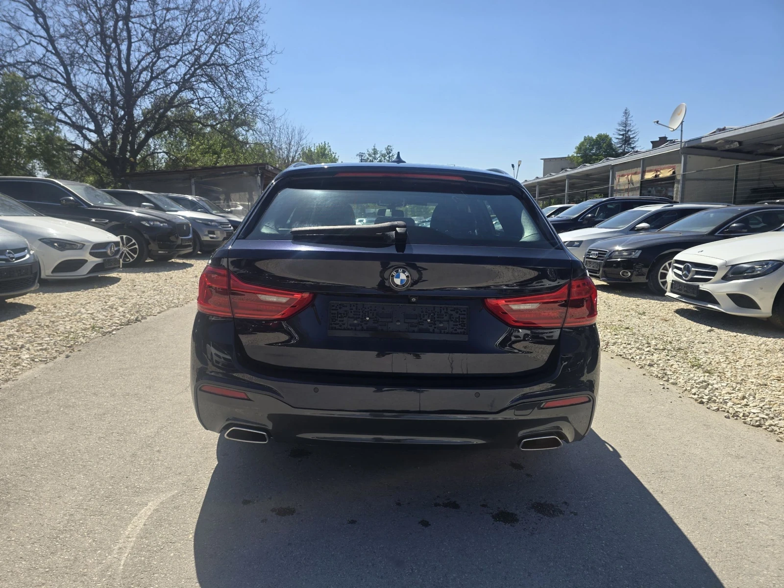 BMW 520 2.0d Msport - изображение 6