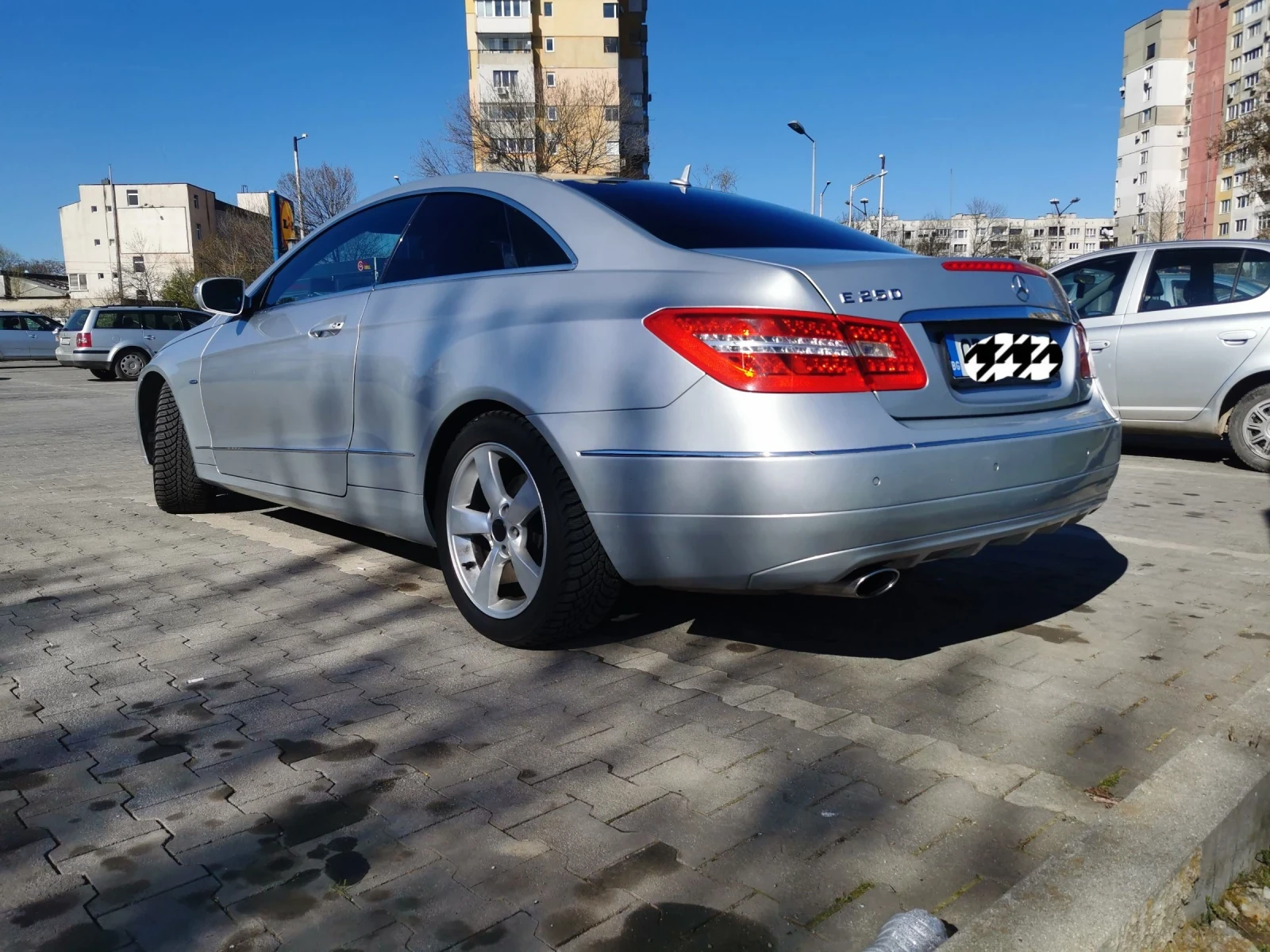 Mercedes-Benz E 250 Обслужен, включително комплект ВЕРИГИ  - изображение 5