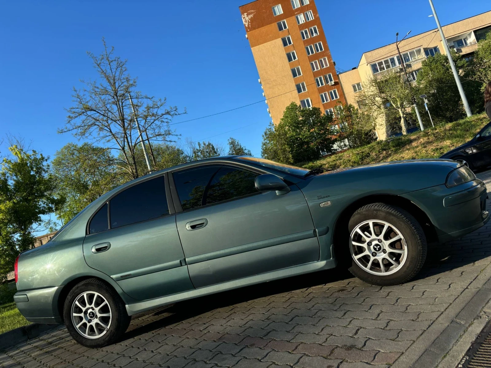 Mitsubishi Carisma  - изображение 3