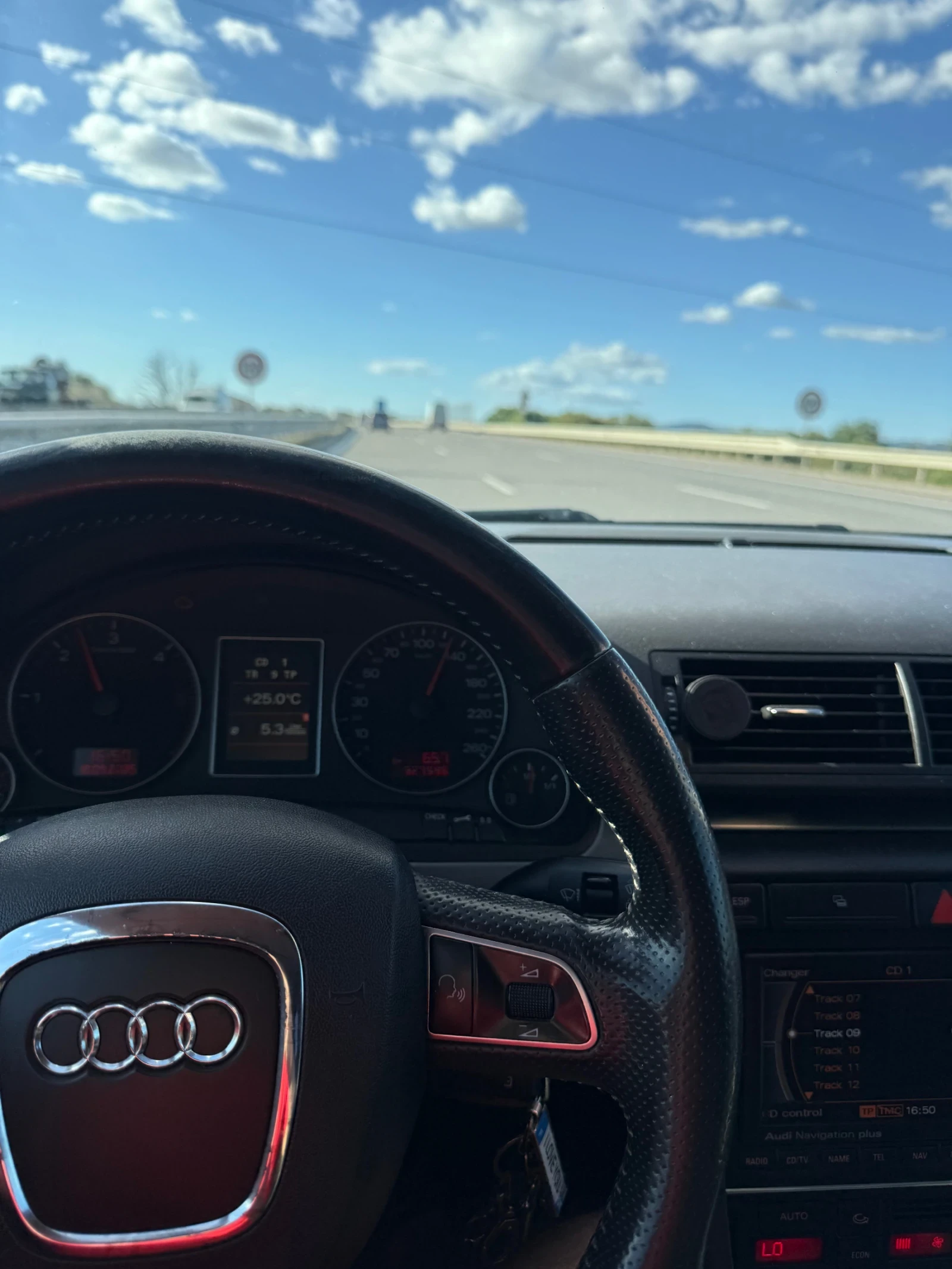 Audi A4  - изображение 9