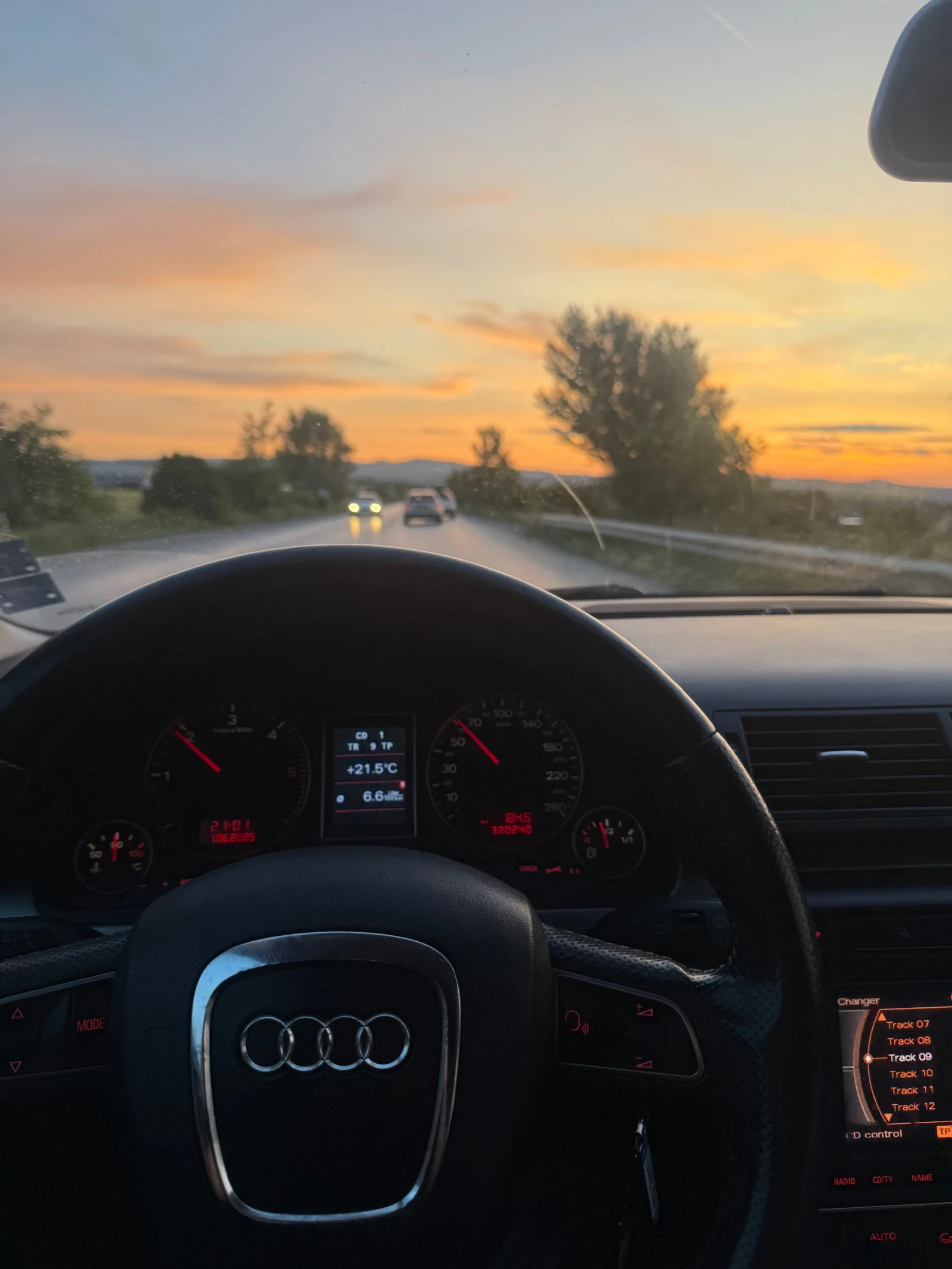 Audi A4  - изображение 10