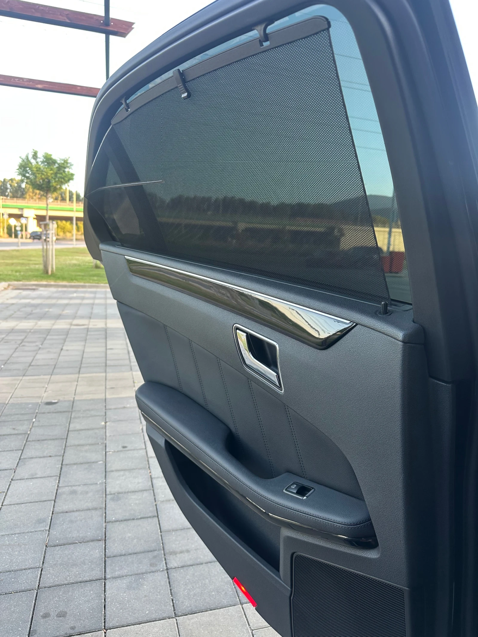 Mercedes-Benz E 350  - изображение 10