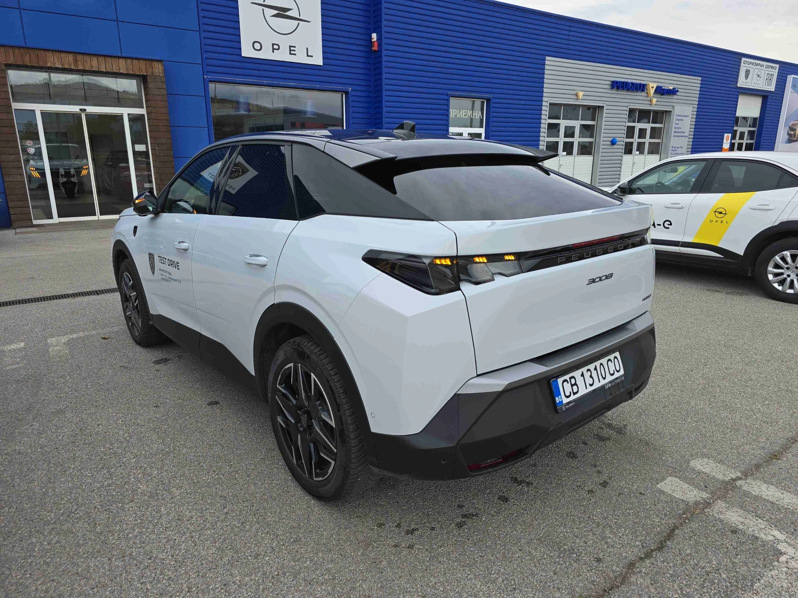 Peugeot 3008 GT PureTech 145 HYBRID 48V e-DCS6 | Mobile.bg � ����������� 5