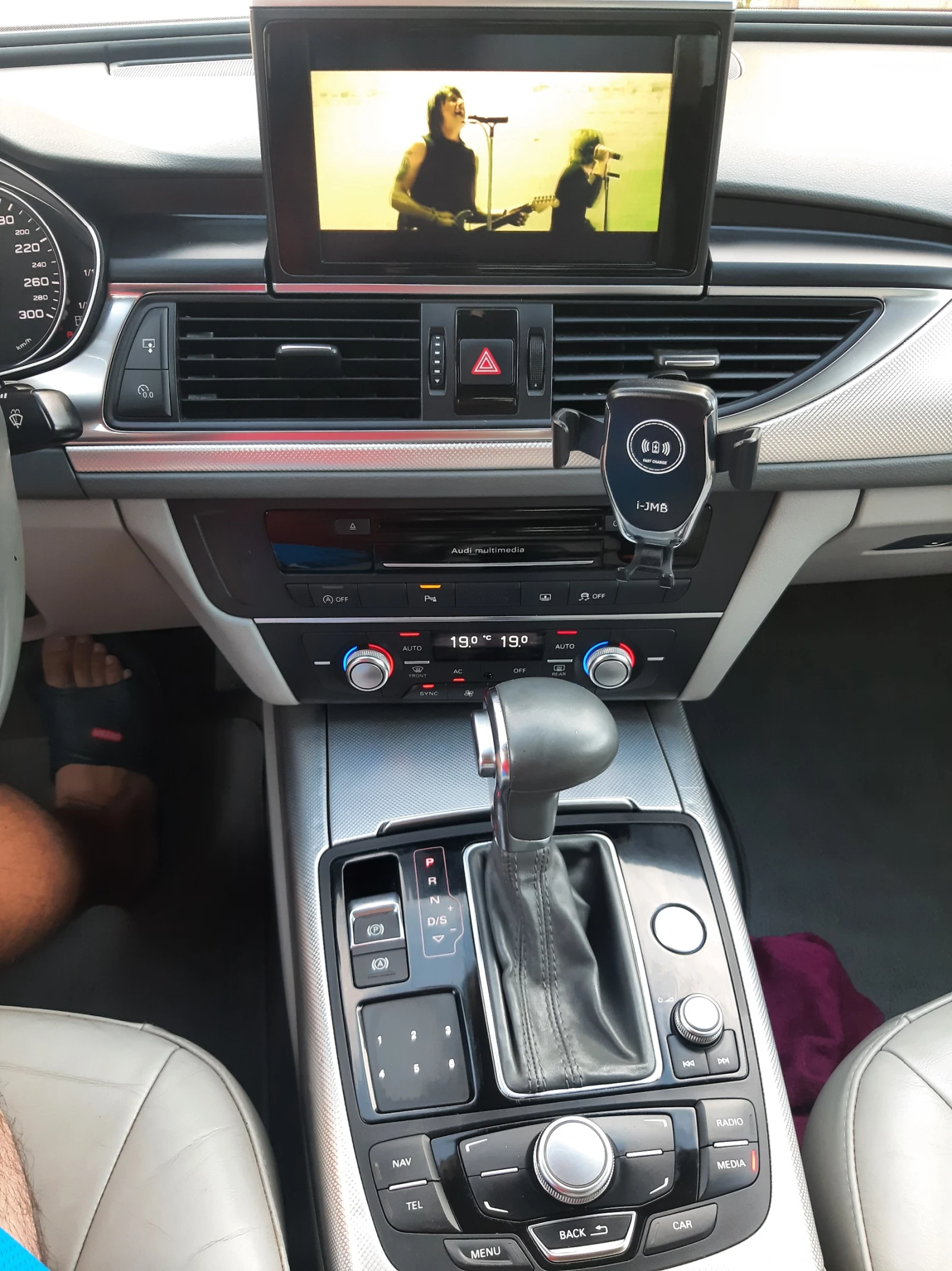 Audi A6  - изображение 10