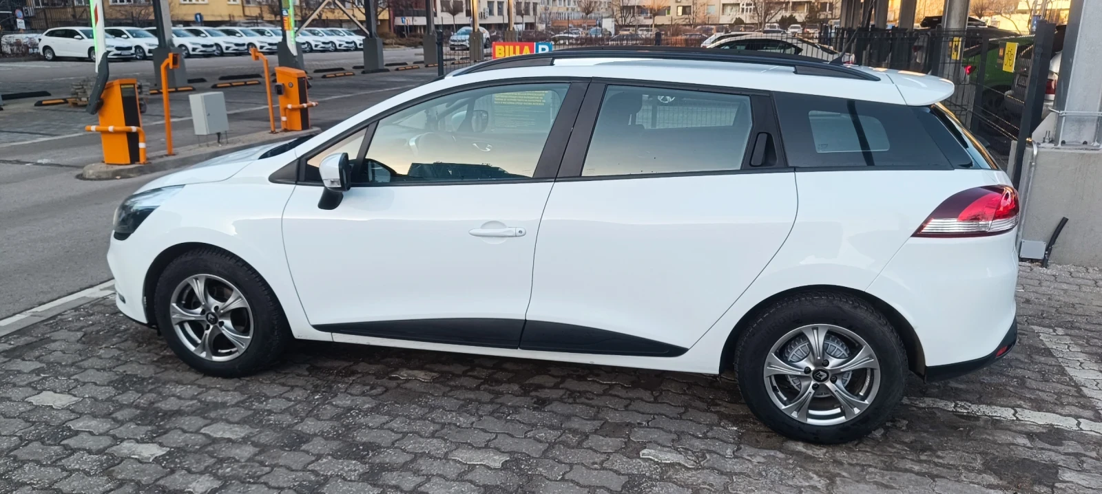 Renault Clio Navi Grandtour, снимка 3 - Автомобили и джипове - 53951163